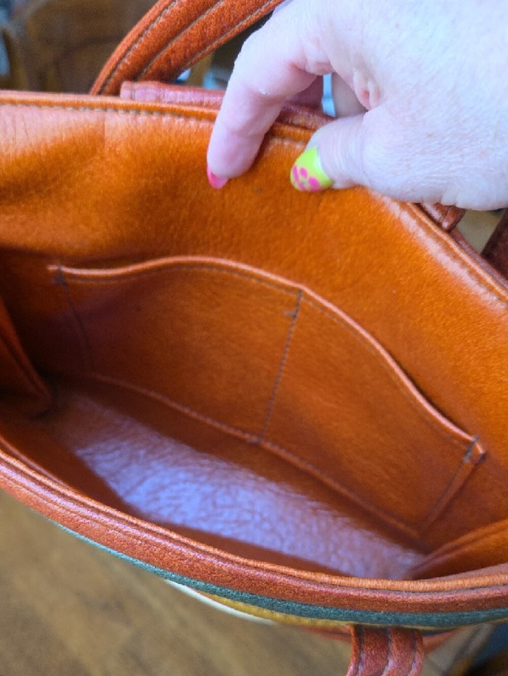 Vintage 1970s Vinyl Striped Multi-Color Tote - Rust, Cream, Green & Brown - Picture 9 of 12